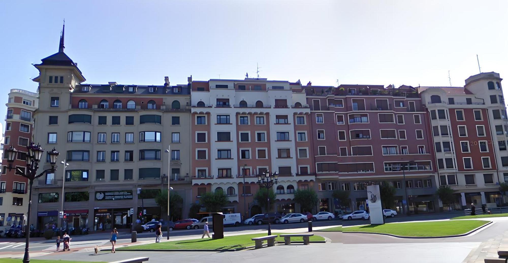 Habitacion Grande Y Confortable Con Bano Privado Junto A Guggenheim Більбао Екстер'єр фото